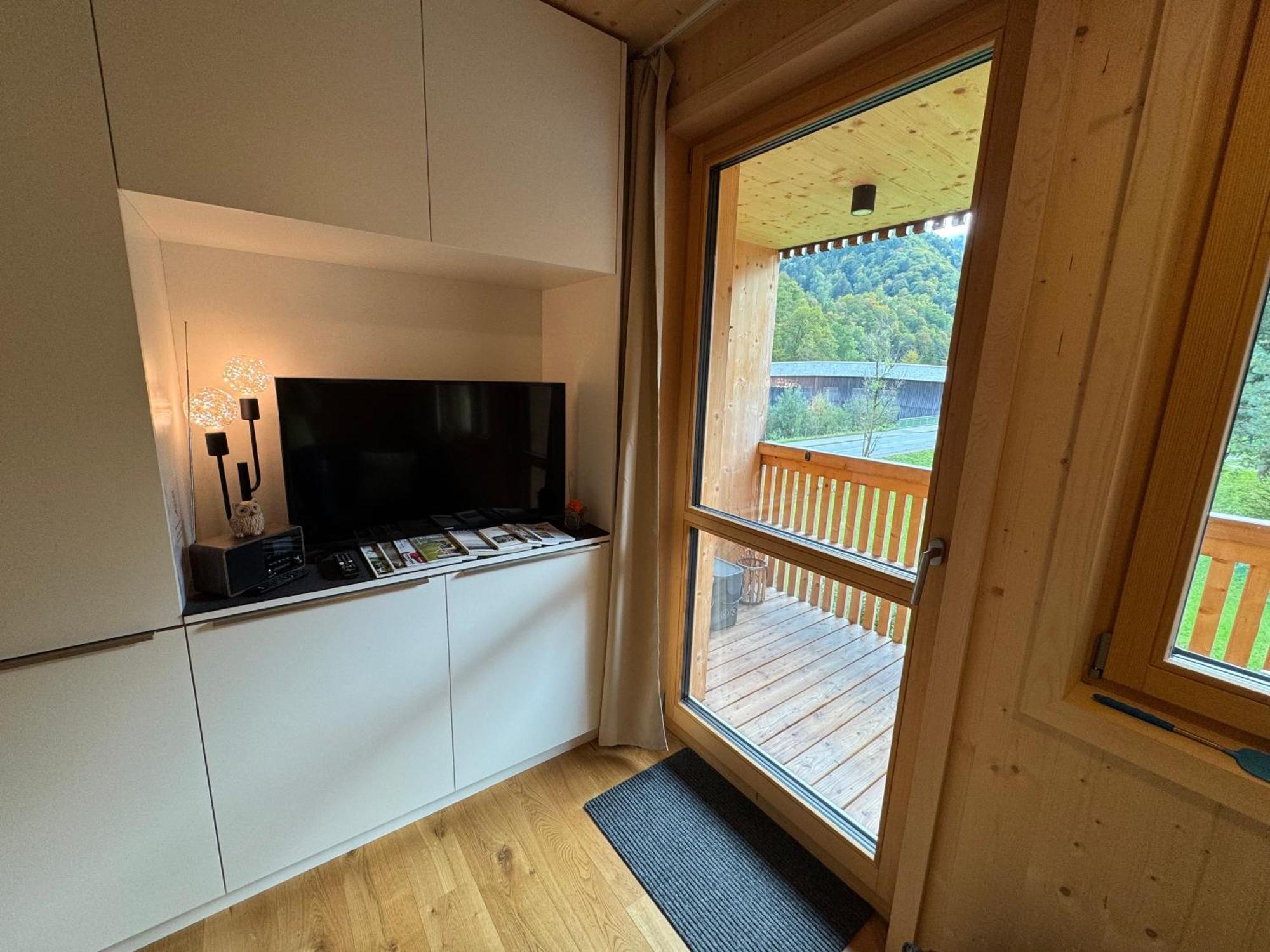 Apartment Kanisfluh Мелау Екстериор снимка