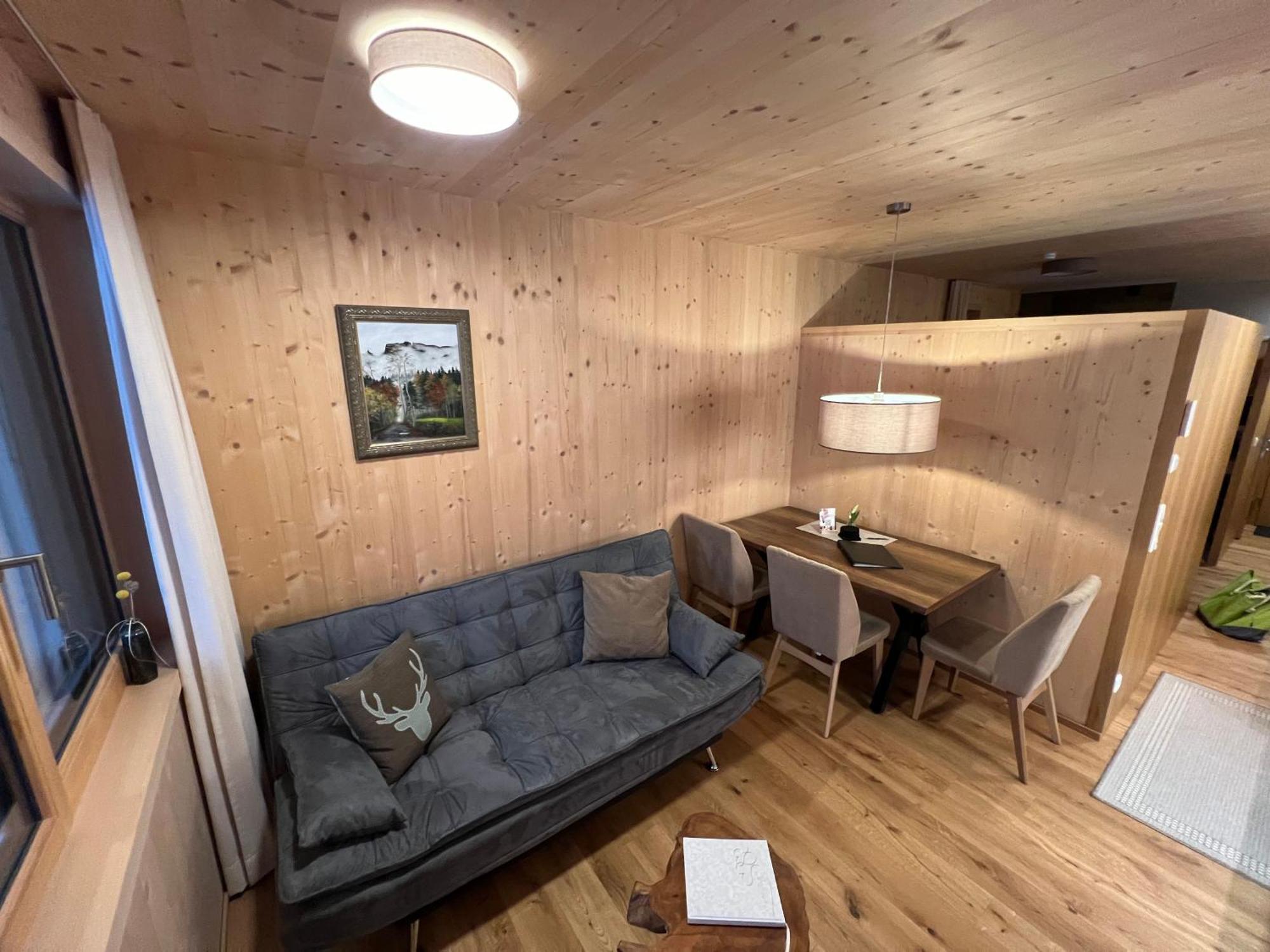 Apartment Kanisfluh Мелау Екстериор снимка